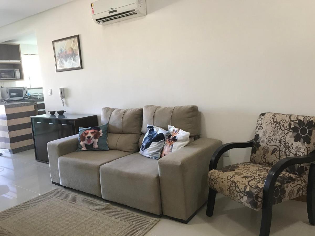 Flores De Veneranda Apartment Bombinhas
